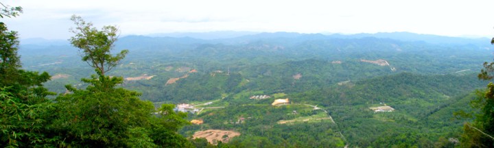 Gunung Stong - Gunung Ayam - Gunung Baha